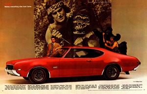 1969 Oldsmobile Full Line Prestige-24-25.jpg